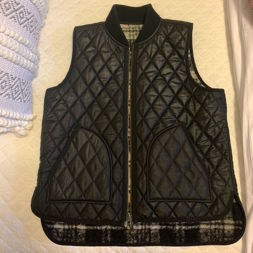 Madewell Reversible black leather/plaid vest